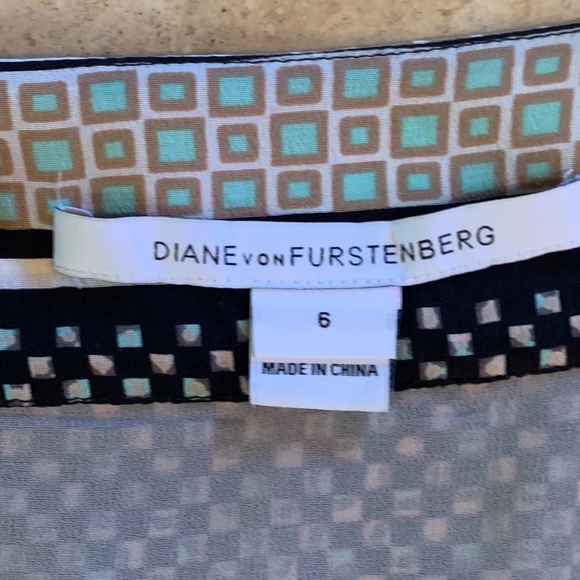 Diane Von Furstenberg Shift Dress Size 6 - Picture 2 of 3